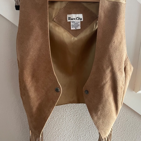 Leather vests by Rave city - Picture 3 of 5